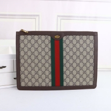 Gucci Clutch Bags